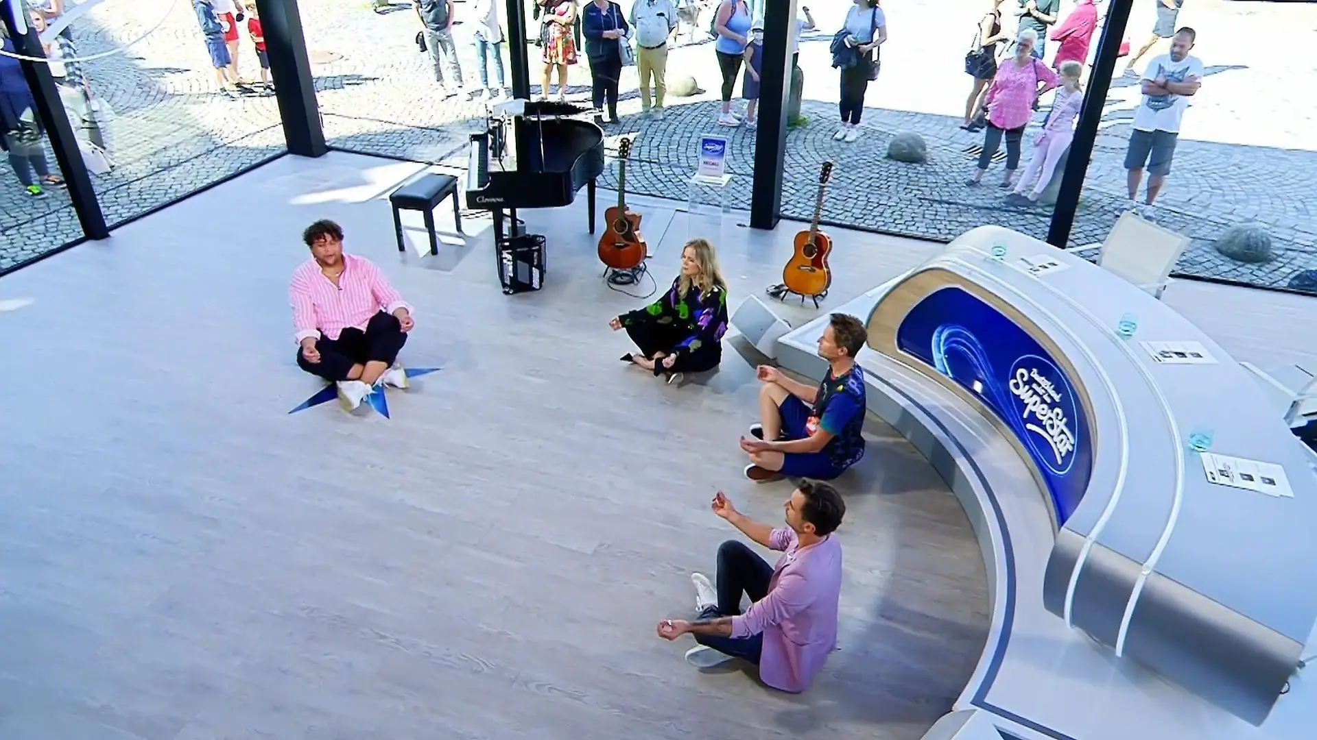 Arian entstresst die DSDS-Jury