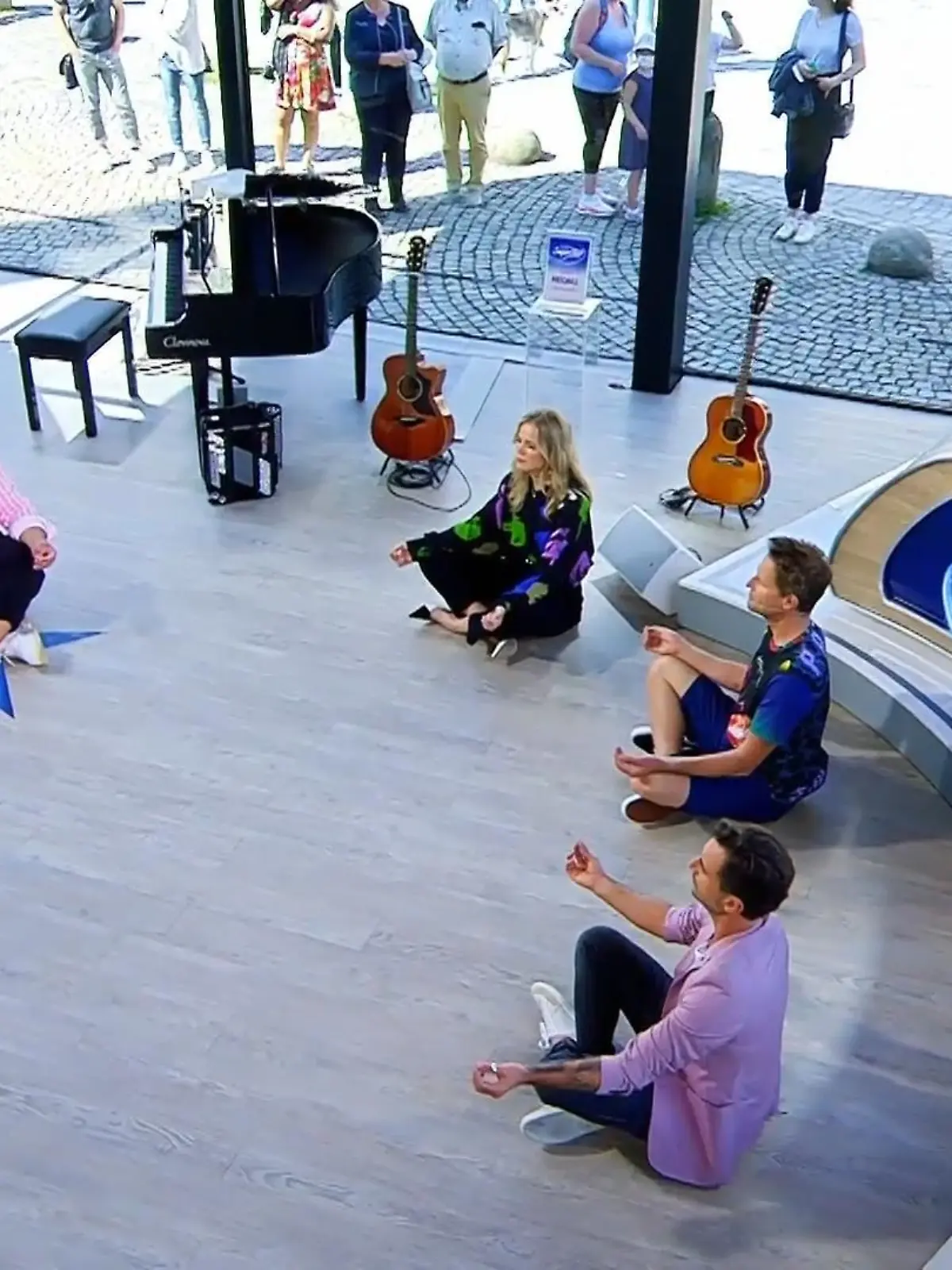 Arian entstresst die DSDS-Jury
