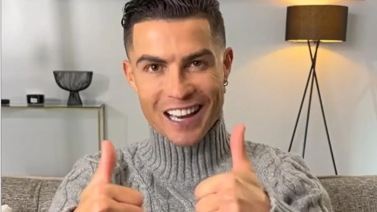CR