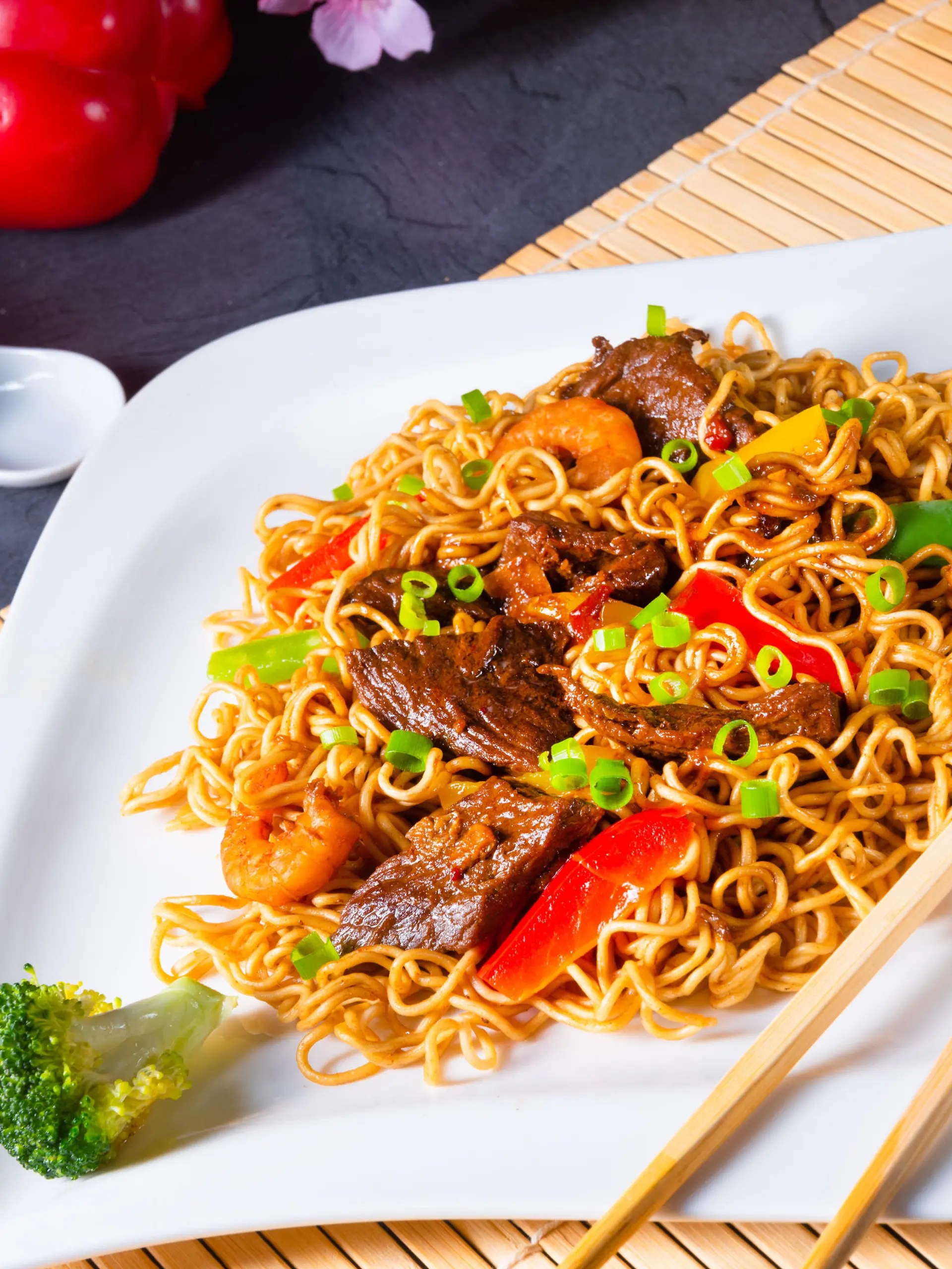 Fried Mie noodles with beef and vegetables.