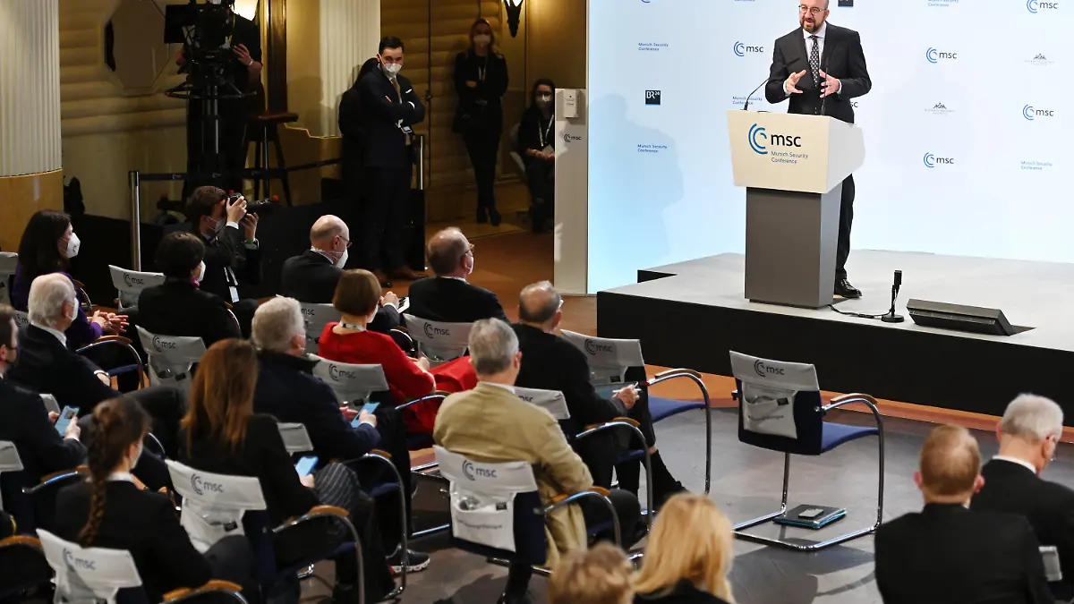 20.02.2022, Bayern, München: Charles Michel, Präsident des Europäischen Rates, spricht bei der 58. Münchner Sicherheitskonferenz. Die Sicherheitskonferenz findet vom 18. - 20.02.2022 im Hotel Bayerischer Hof statt. Foto: Tobias Hase/dpa +++ dpa-Bildfunk +++