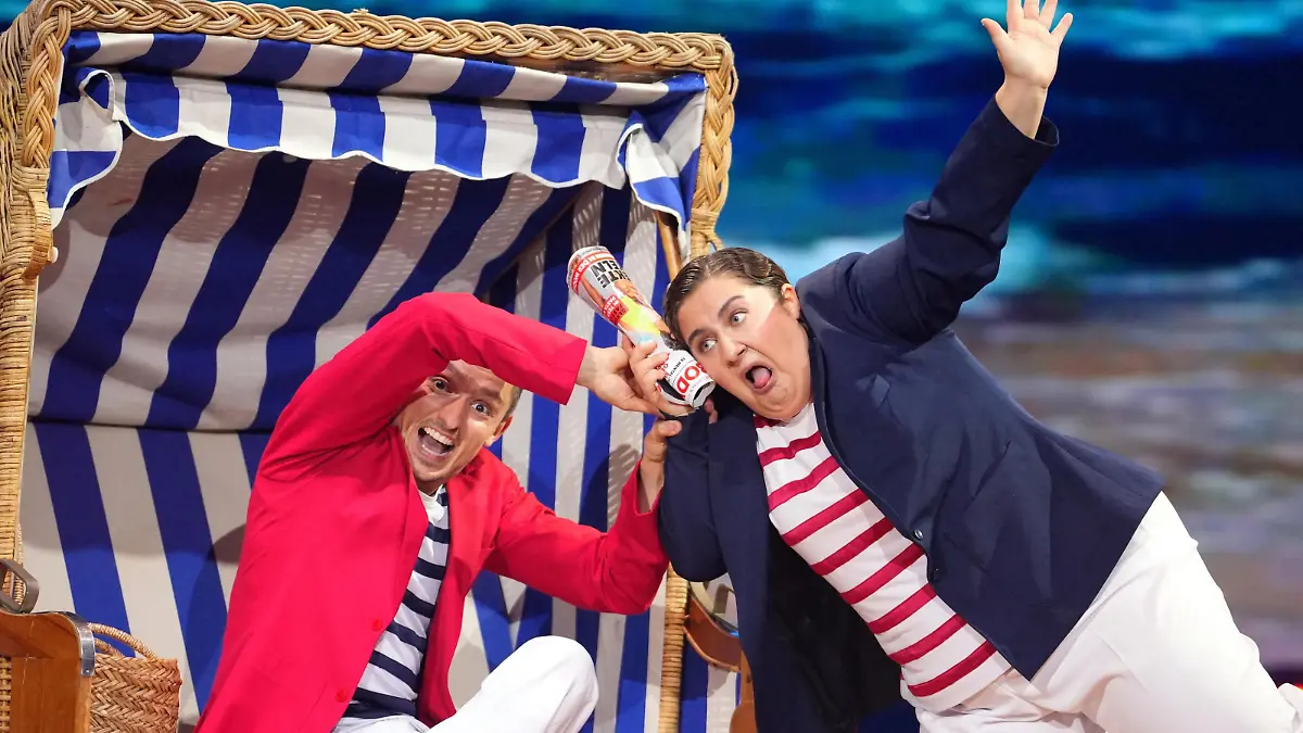selfiesandra macht diesen Charleston noch legendärer! Die gesamte „Let's Dance“-Jury in Ekstase