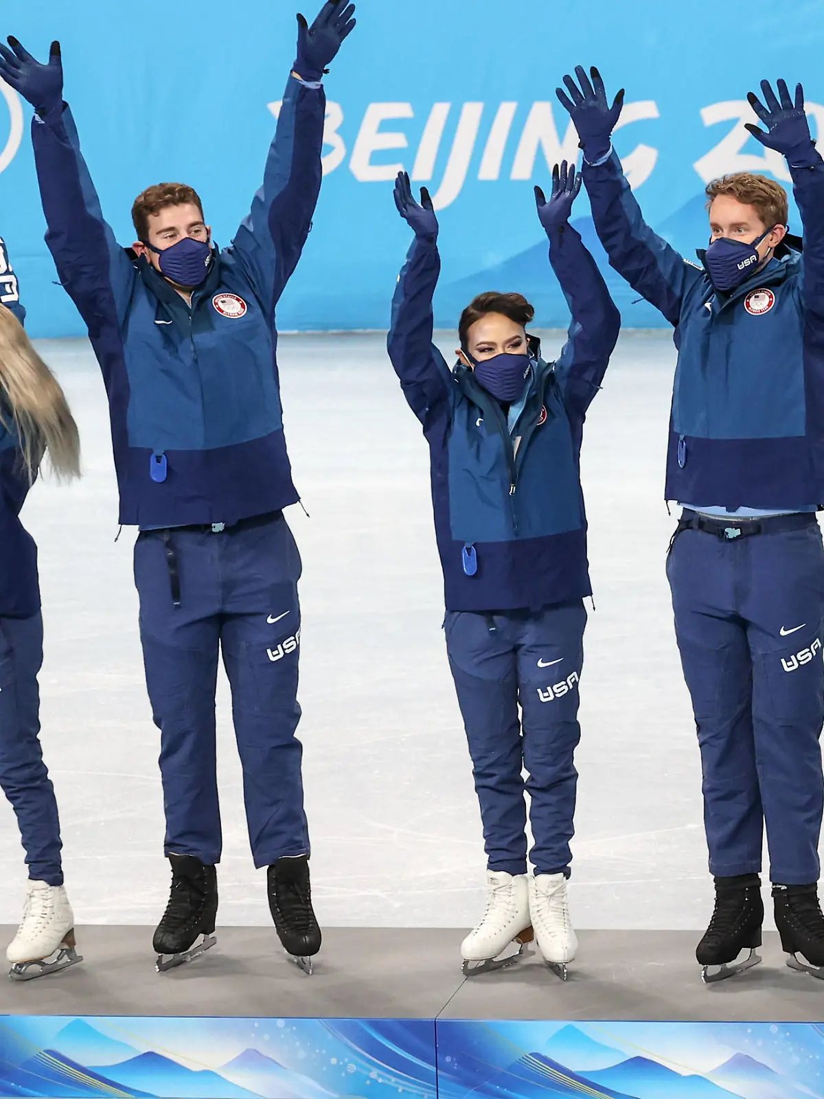 BEIJING, CHINA - FEBRUARY 7, 2022: Silver medalists, Team USA attend a flower ceremony for the team Figure skating, Eiskunstlauf competition at the 2022 Winter Olympic Games, Olympische Spiele, Olympia, OS at the Capital Indoor Stadium. Sergei Bobylev/TASS PUBLICATIONxINxGERxAUTxONLY TS121ADB 