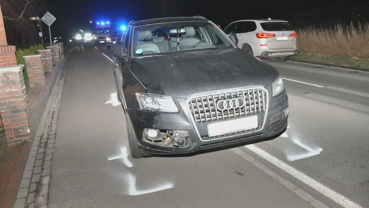 Ob eine Kindersicherung im Auto installiert war, dazu konnte die Polizei am Freitagmorgen keine Angaben machen.