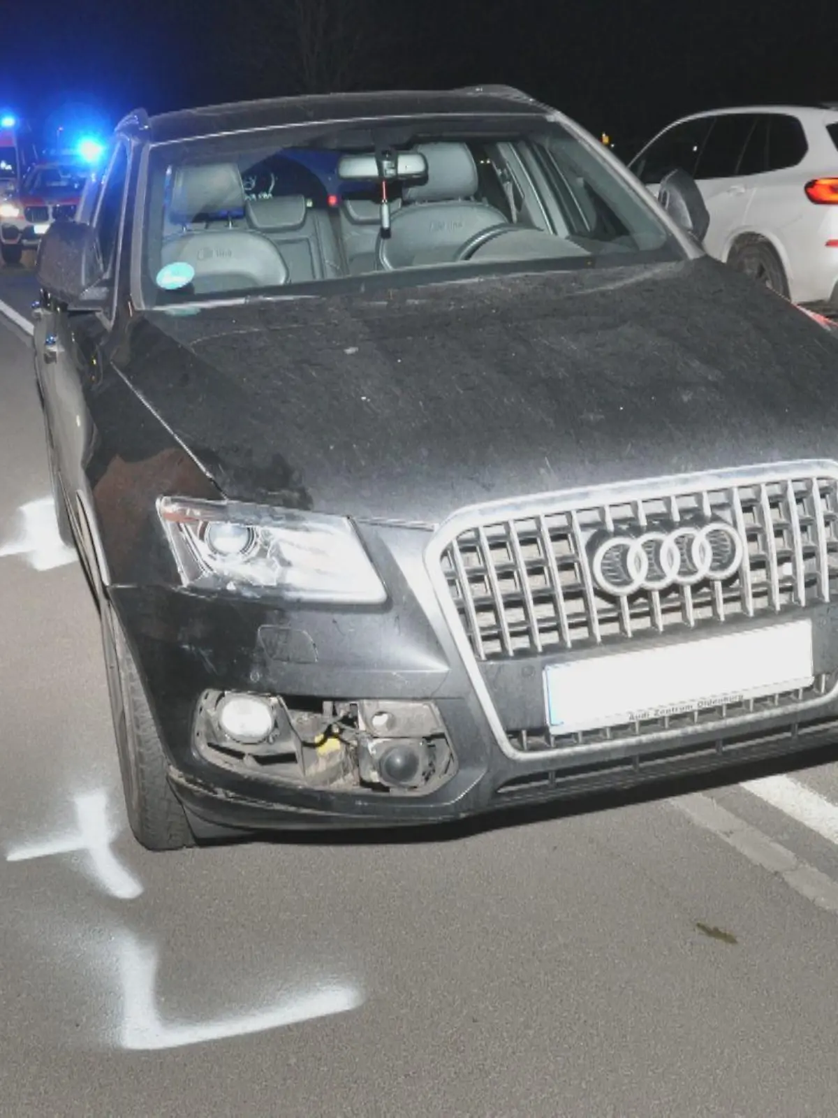 Ob eine Kindersicherung im Auto installiert war, dazu konnte die Polizei am Freitagmorgen keine Angaben machen.