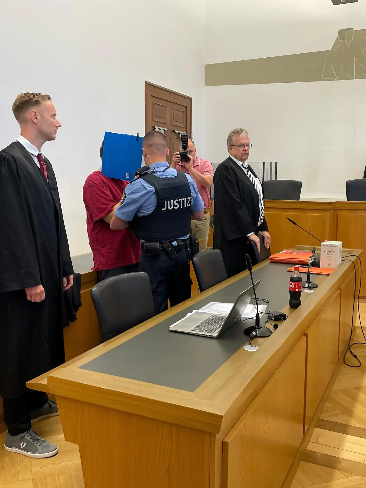 Angeklagter im Prozess um getötete Ayleen aus Gottenheim