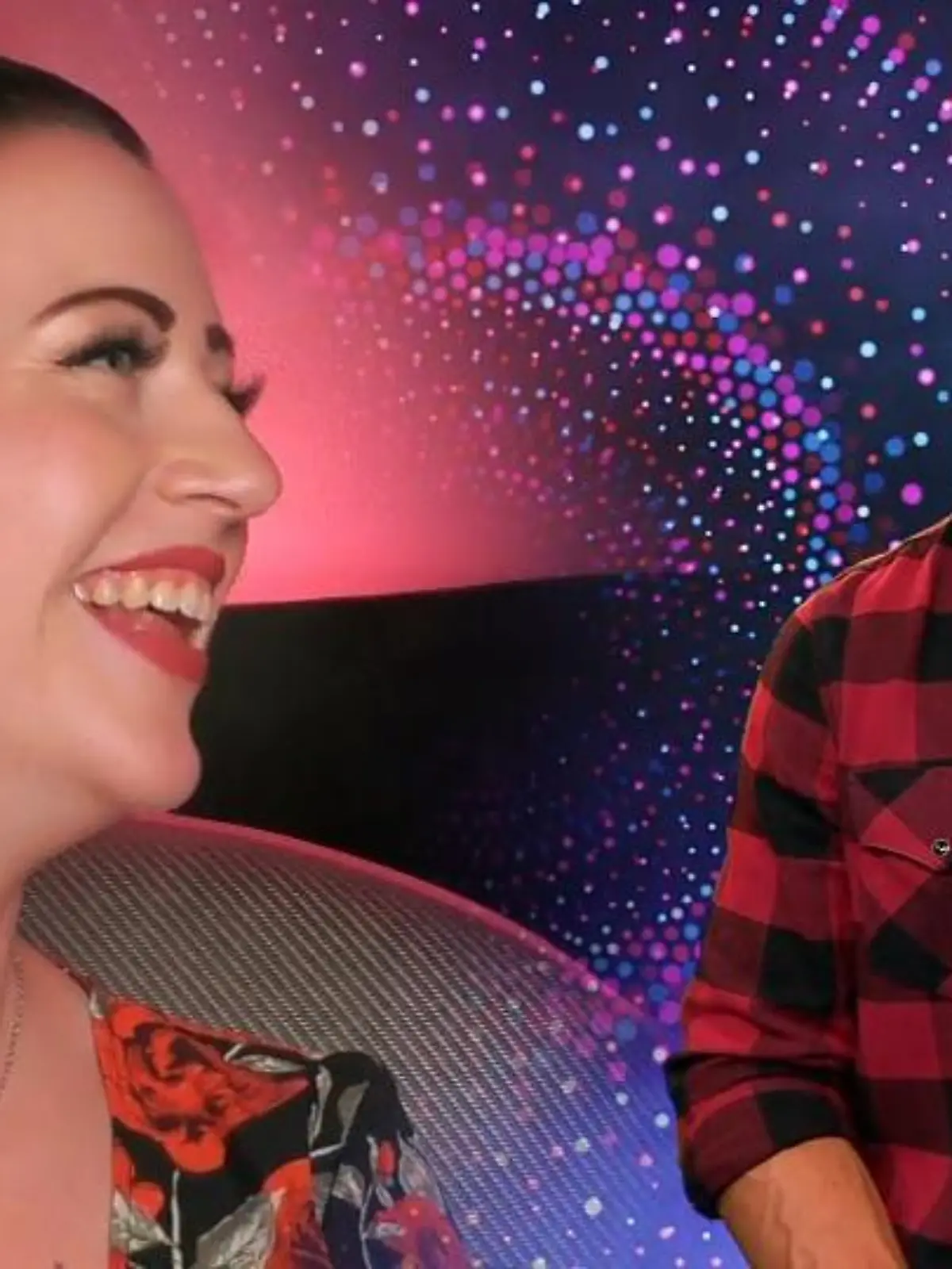 "Take Me Out"-Kandidatin Lisa mit Single Dennis in der Limousine