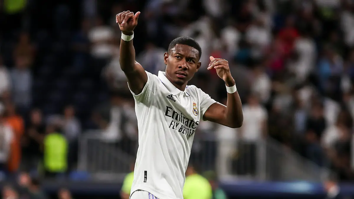 May 9, 2023, MADRID, MADRID, SPAIN: David Alaba of Real Madrid greets the public during the UEFA Champions League, Semi Finals, football match played between Real Madrid and Manchester City at Santiago Bernabeu Stadium on May 09, 2023 in Madrid, Spain. (Credit Image: © Irina R. Hipolito/AFP7 via ZUMA Press Wire) / action press