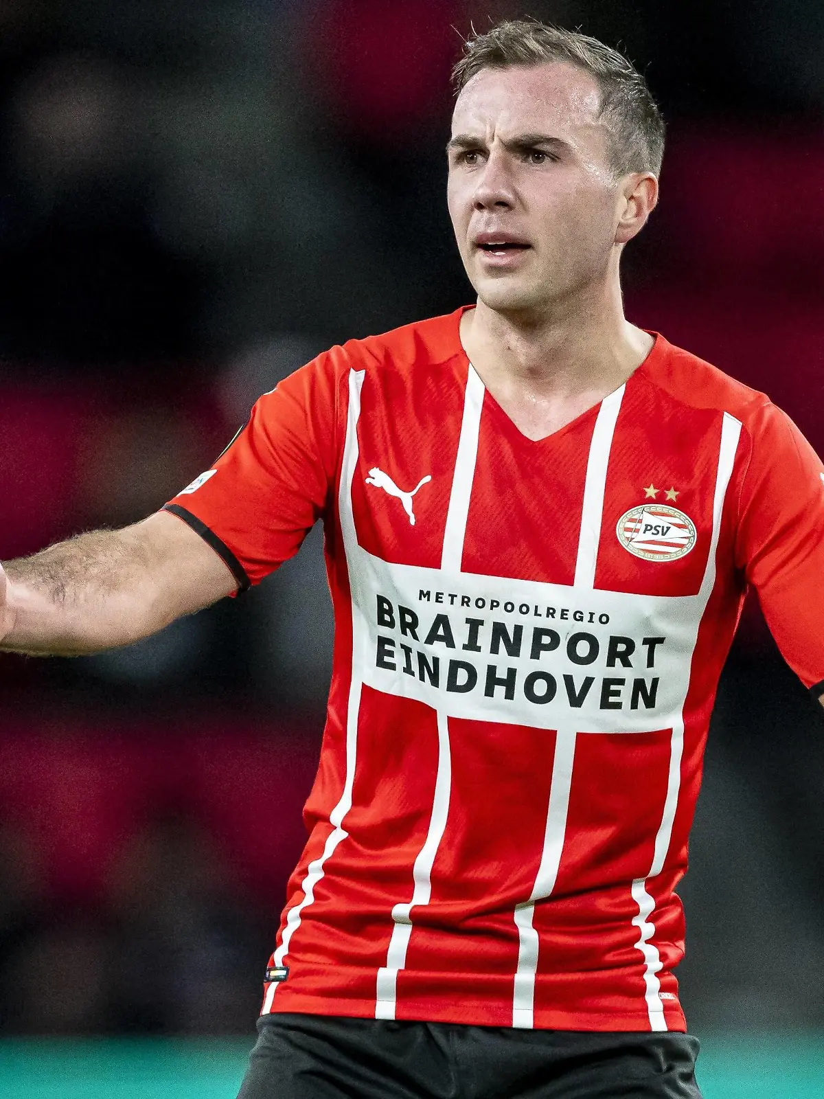  EINDHOVEN, Netherlands, 17-02-2022, football, Philips stadium, Conference League, season 2021 / 2022, during the match PSV - Macabi Tel Aviv, PSV player Mario Gotze PSV - Macabi Tel Aviv PUBLICATIONxNOTxINxNED x15438842x Copyright: