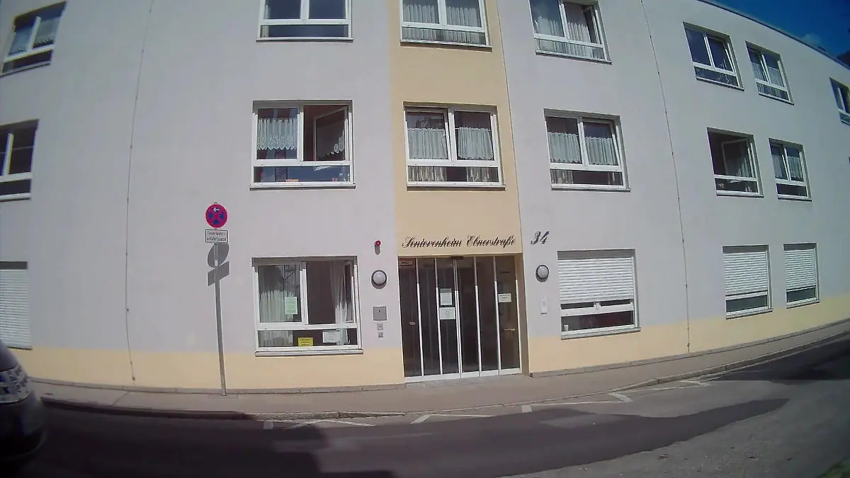 Seniorenheim Ebnerstraße in Augsburg - hier war "Team Wallraff"-Reporterin Carolin undercover als Pflegepraktikantin im Einsatz