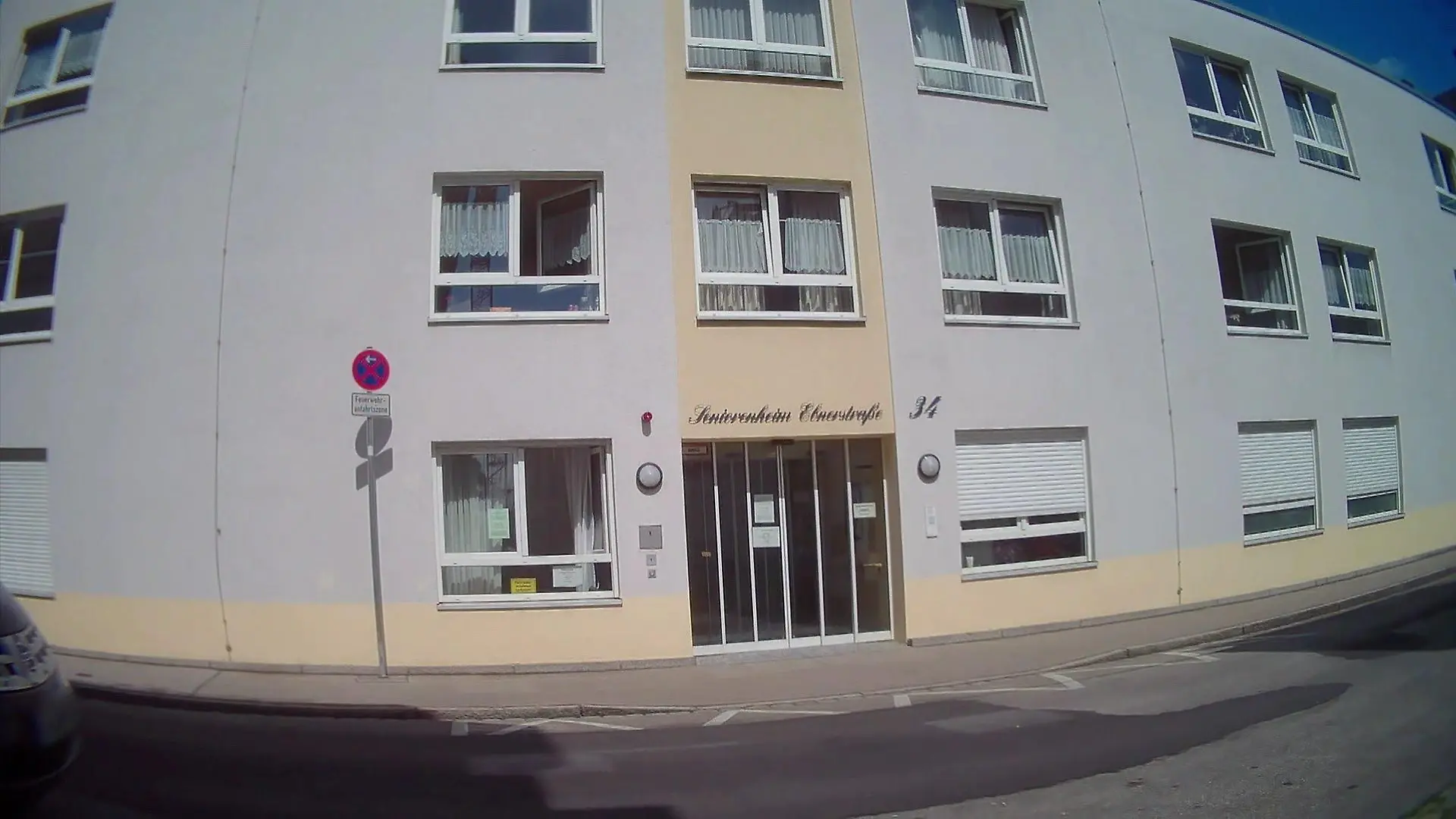 Seniorenheim Ebnerstraße in Augsburg - hier war "Team Wallraff"-Reporterin Carolin undercover als Pflegepraktikantin im Einsatz