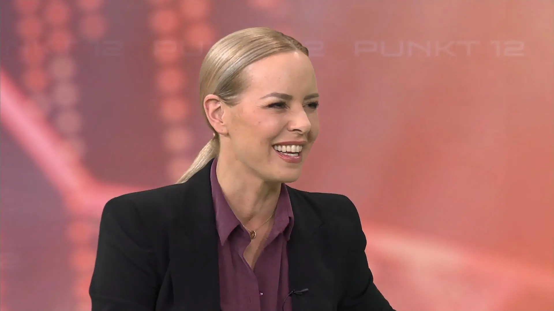 Isabel Edvardsson verrät ihr Abnehm-Geheimnis Fit für "Let's Dance" 2022!
