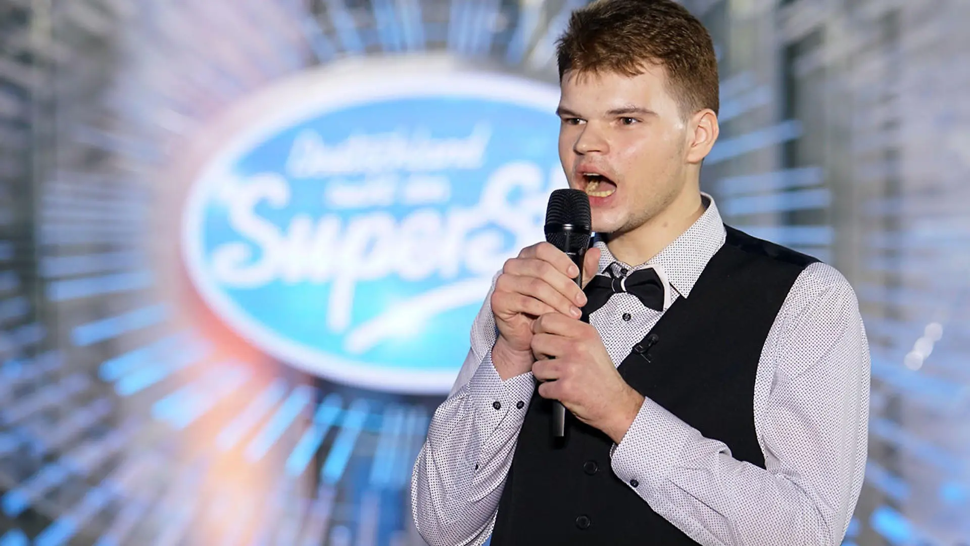 Amadeus Soszka bringt die Jury an ihre Grenzen DSDS 2018: Zweite Castingshow