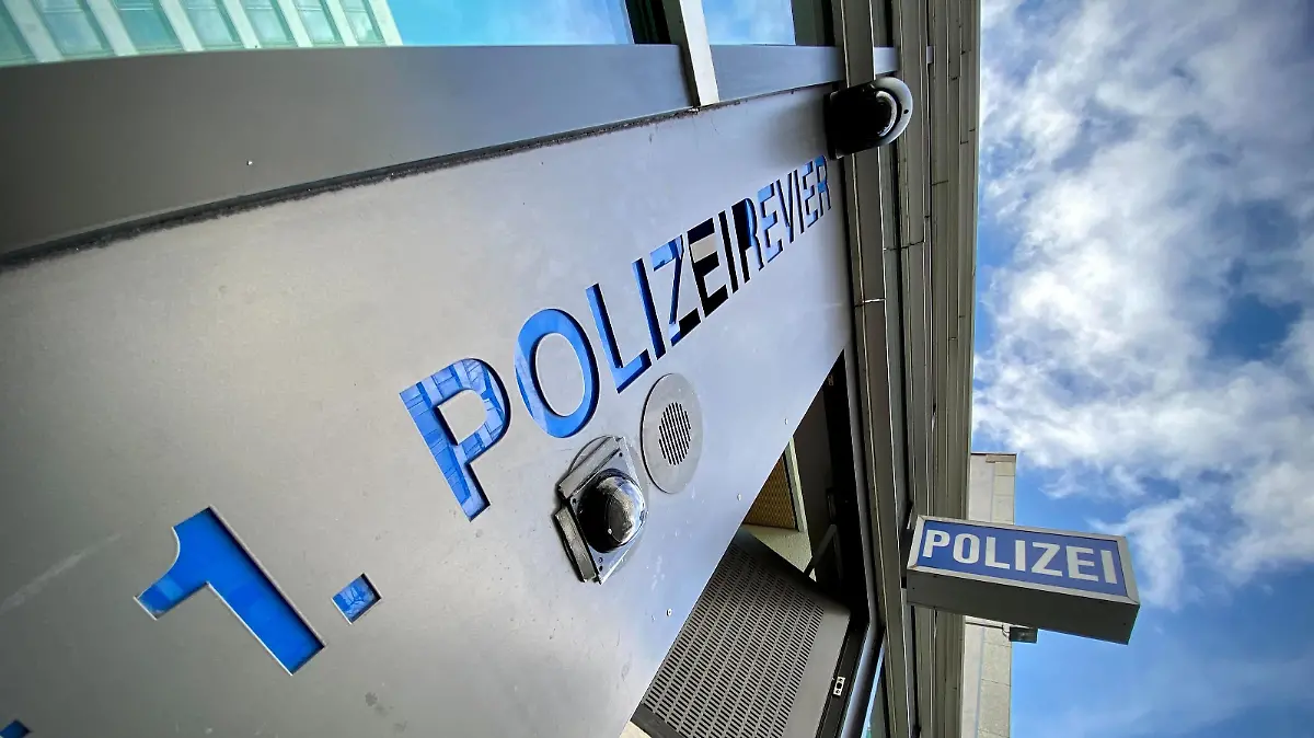 1. Polizeirevier Frankfurt