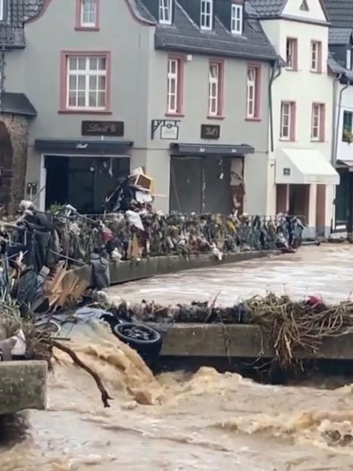 Bild zu: "Besserer Schutz vor Katastrophen"