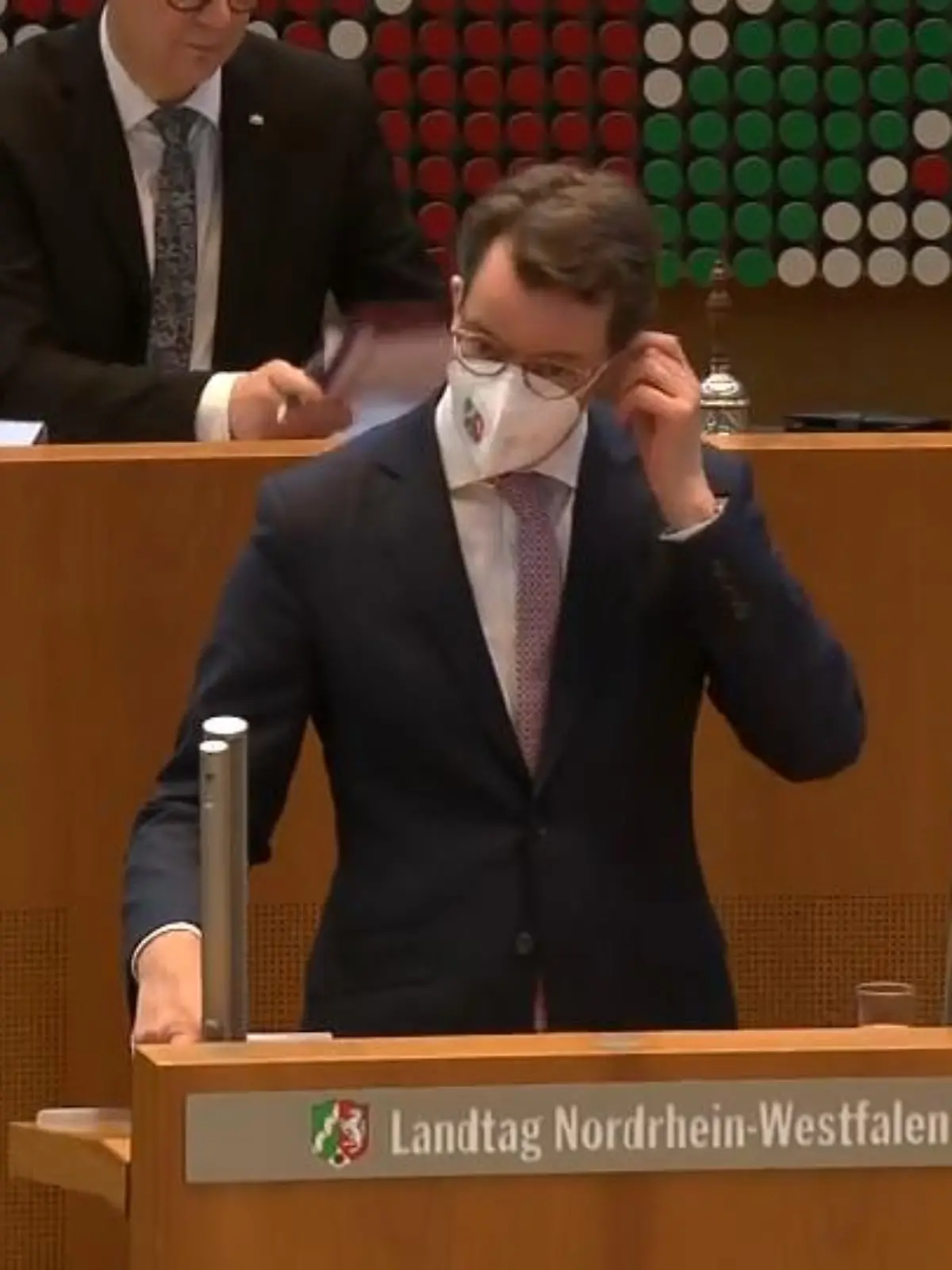 Bild zu: "Hendrik Wüst will lockern"