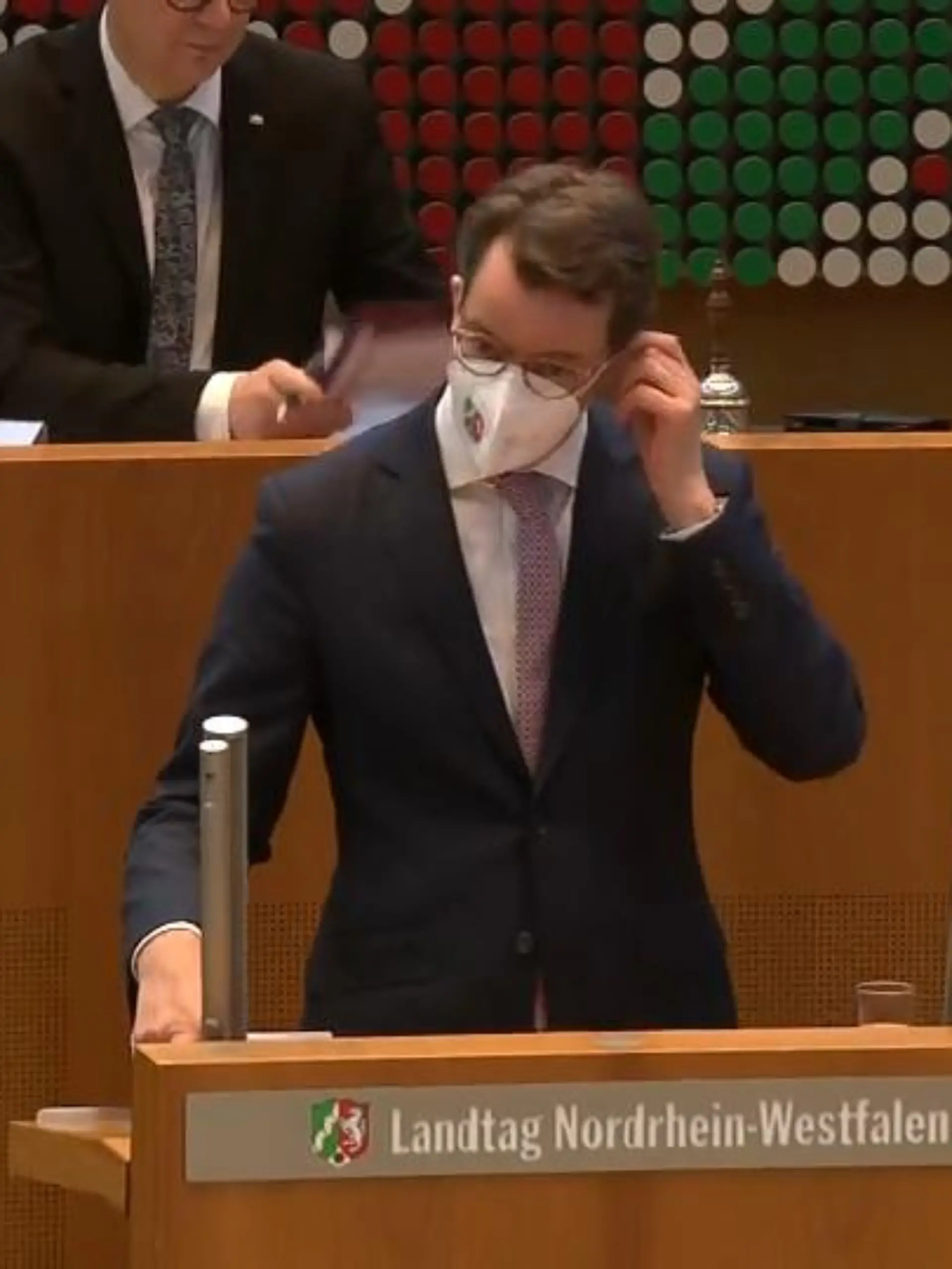 Bild zu: "Hendrik Wüst will lockern"