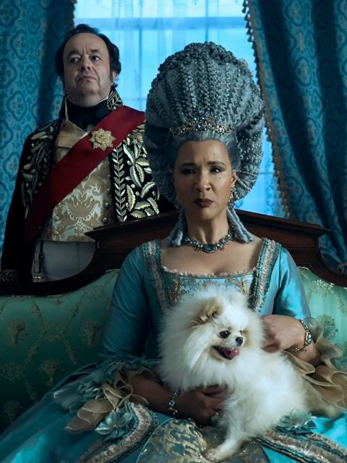 Queen Charlotte: A Bridgerton Story. (L to R) Hugh Sachs as Brimsley, Golda Rosheuvel as Queen Charlotte in episode 102 of Queen Charlotte: A Bridgerton Story. Cr. Liam Daniel/Netflix © 2023