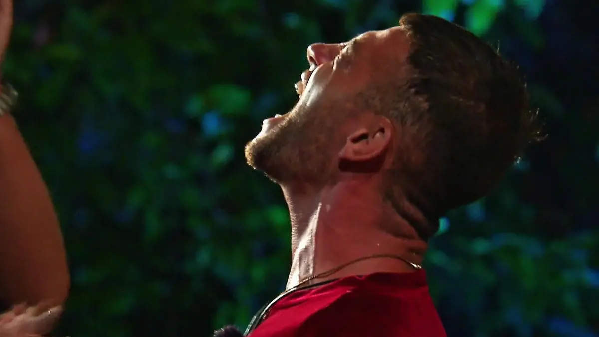 So sieht ein echter Freudenschrei aus: Serkan Yavuz gewinnt die vierte Staffel von "Kampf der Realitystars".
