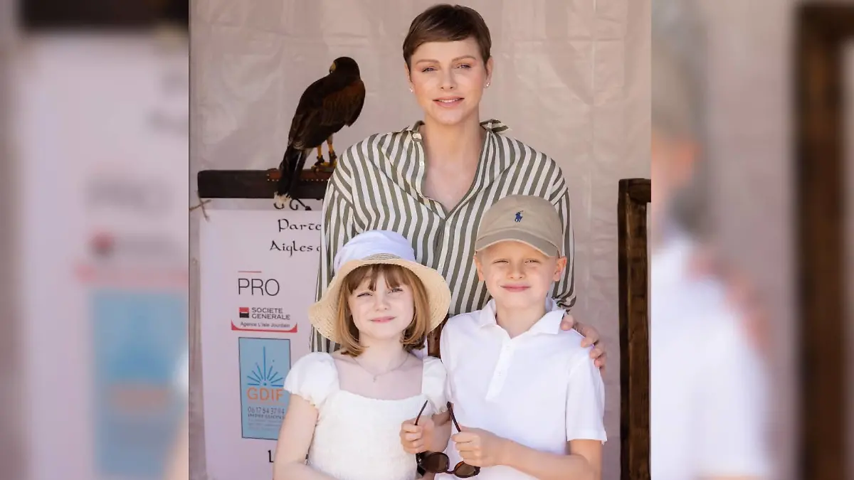Fürstin Charlène meistert Auftritt mit ihren Kids Gabriella und Jacques mit Bravour.