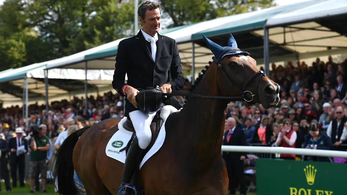 Land Rover Burghley Horse Trials. Eventing star Sir Mark Todd receives a retirement ceremony at the Land Rover Burghley Horse Trials in Stamford, Lincolnshire. Picture date: Sunday September 8, 2019. Photo credit should read: Jacob King/PA Wire URN:45121489