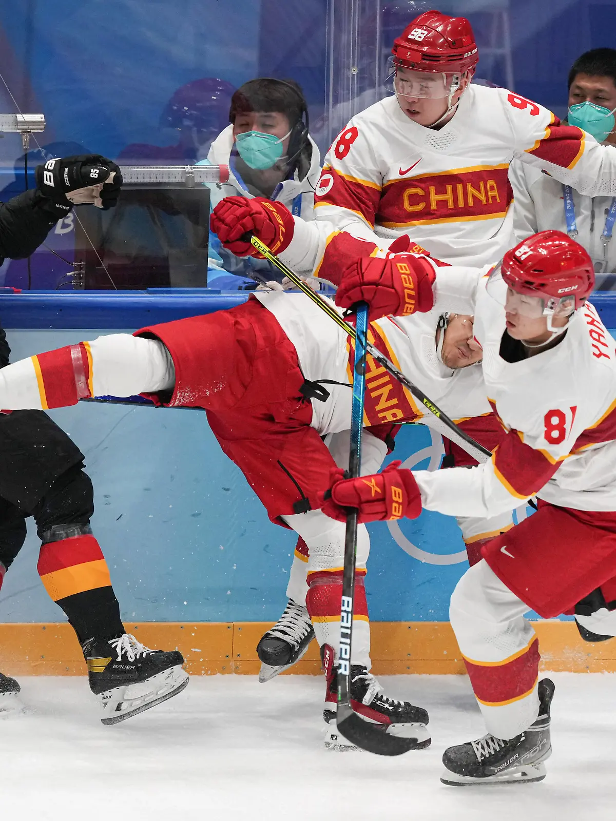  220212 -- BEIJING, Feb. 12, 2022 -- Athletes of China compete during the Ice hockey, Eishockey men s preliminary round Group A match between China and Germany at National Indoor Stadium in Beijing, capital of China, Feb. 12, 2022.  BEIJING2022CHINA-BEIJING-OLYMPIC Winter games, Winterspiele,Spiele, Summer games ICE HOCKEY-MEN S PRELIMINARY-USA VS CANCN DuxYu PUBLICATIONxNOTxINxCHN