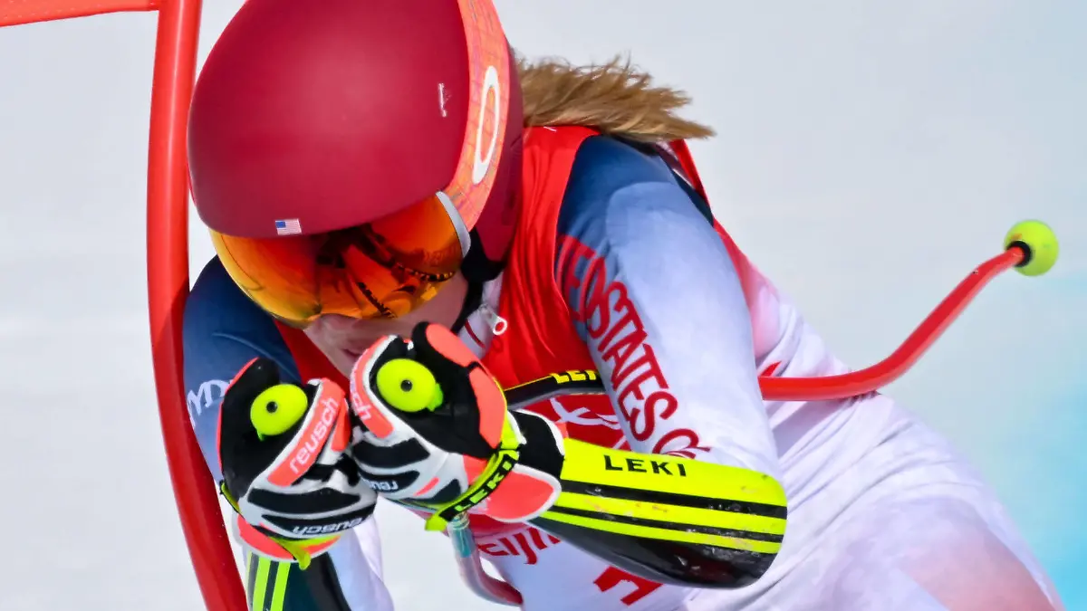  220211 -- BEIJING, Feb. 11, 2022 -- Mikaela Shiffrin of the United States competes during alpine skiing women s Super-G of Beijing 2022 Winter Olympics at National Alpine Skiing Centre in Yanqing District, Beijing, capital of China, Feb. 11, 2022.  BEIJING2022CHINA-BEIJING-OLYMPIC Winter games, Winterspiele,Spiele, Summer games ALPINE SKIING-WOMEN S SUPER-G CN ChenxYichen PUBLICATIONxNOTxINxCHN