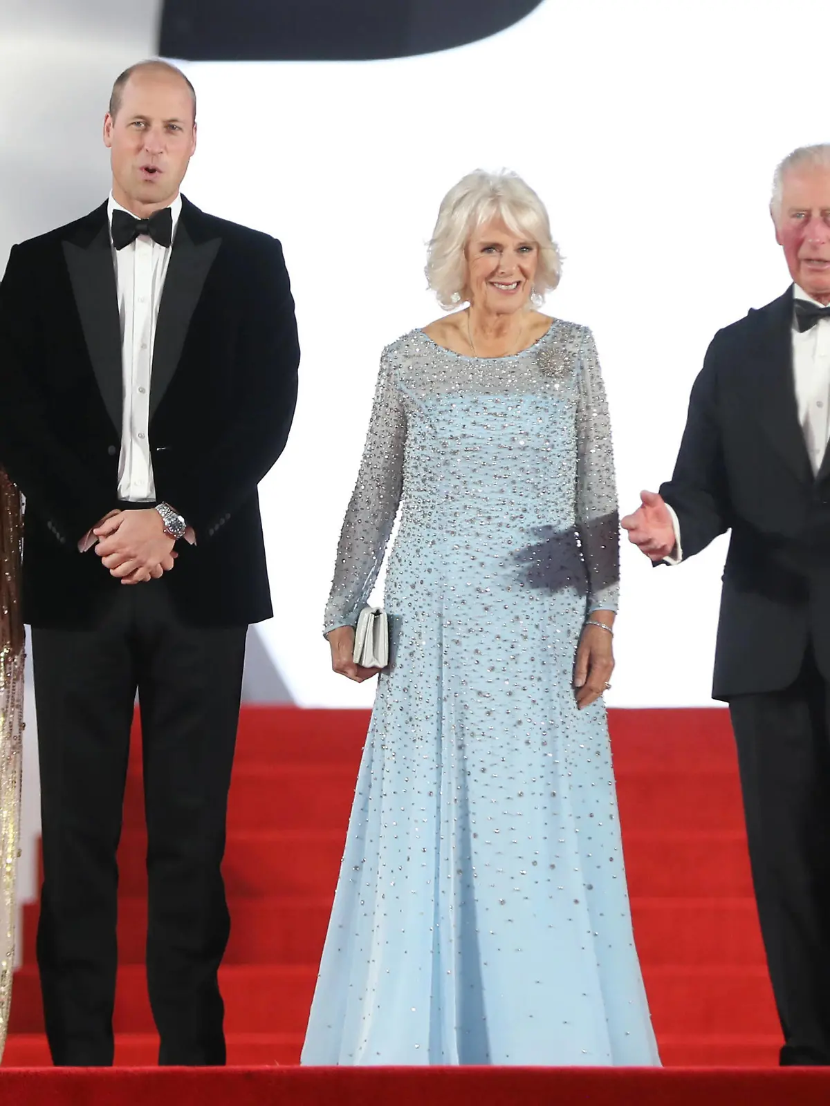  Catherine, Duchess of Cambridge, Prince William, Duke of Cambridge, Camilla, Duchess of Cornwall and Charles, Prince of Wales attend the World Premiere of No Time To Die at the Royal Albert Hall in London, SEPTEMBER 28th 2021 PUBLICATIONxINxGERxSUIxAUTxHUNxONLY MDRx21525