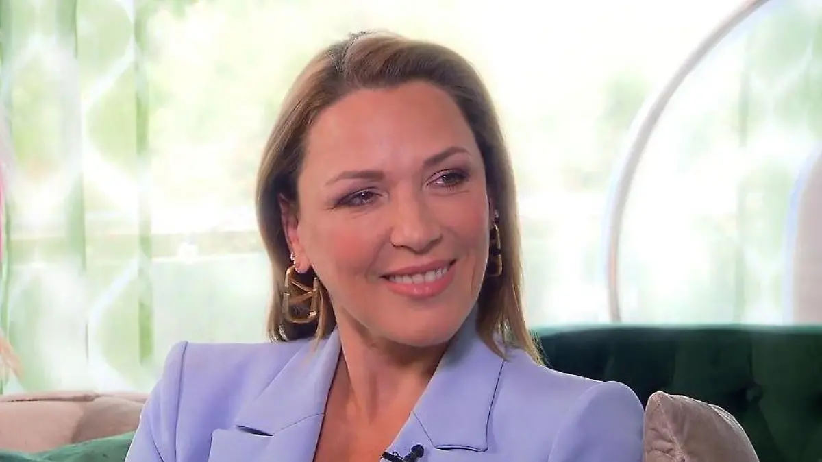 Simone Ballack im Interview mit Exclusiv-Moderatorin Frauke Ludowig.