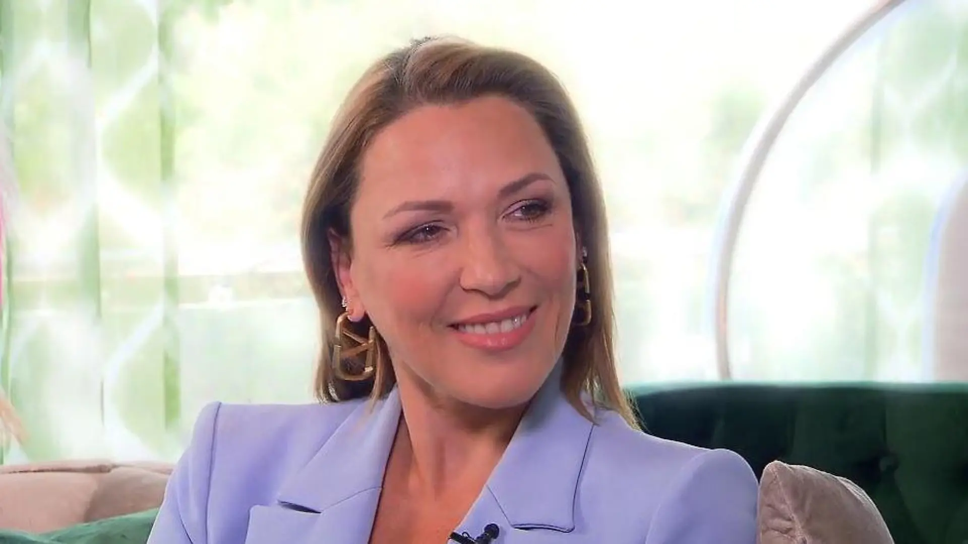 Simone Ballack im Interview mit Exclusiv-Moderatorin Frauke Ludowig.