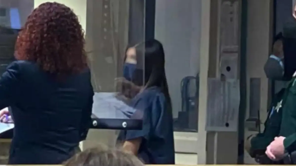 Tracy Ferriter muss sich mit ihrem Mann in Florida wegen schwerem Kindesmissbrauch verantworten.