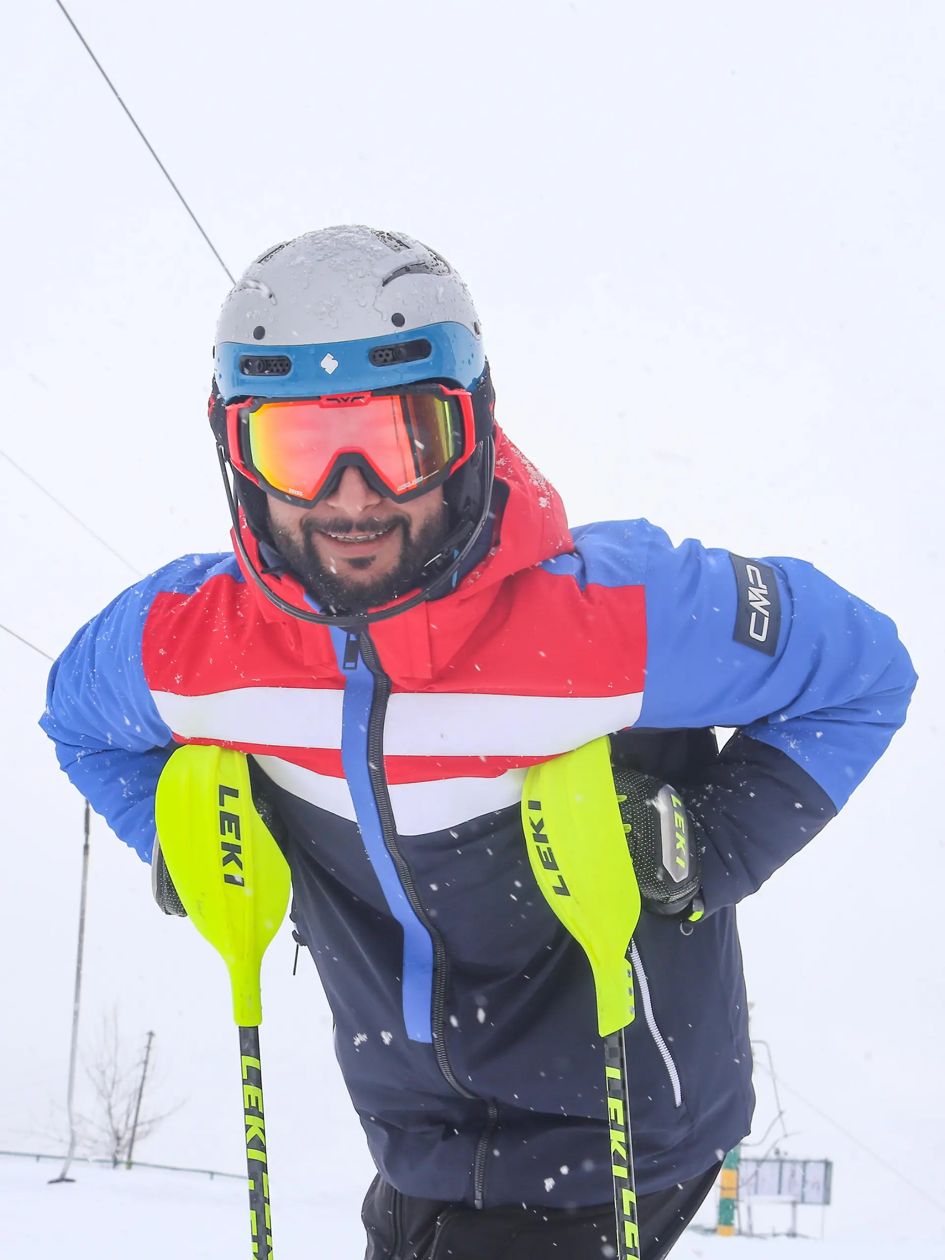 Indian skier Arif Mohammad Khan pictured during a training session at a World famous ski resort in Gulmarg, some 55 km north of Srinagar city, India. Mohammad Arif Khan became the first athlete from the India to earn a quota place for the Beijing 2022 Winter Olympics in the slalom event in alpine skiing. (Photo by Sajad Hameed/Pacific Press)