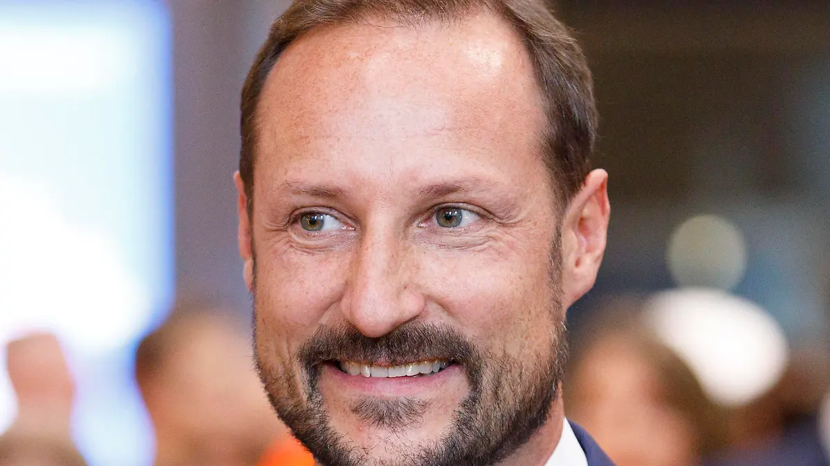 Kronprinz Haakon von Norwegen beim Besuch des norwegischen Kronprinzenpaares in der Buchhandlung Ludwig im Kölner Hauptbahnhof. Köln, 14.10.2019