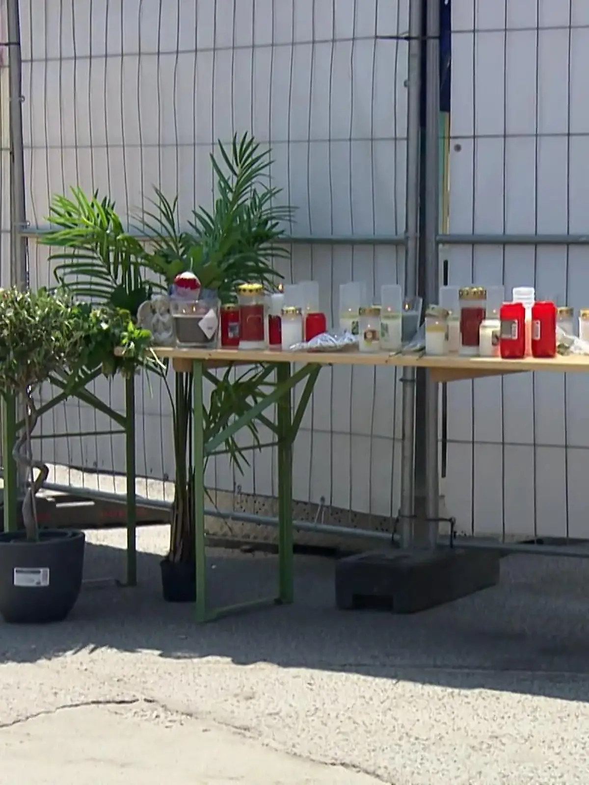 Bild zu: "Tödlicher Unfall auf Kirmes"