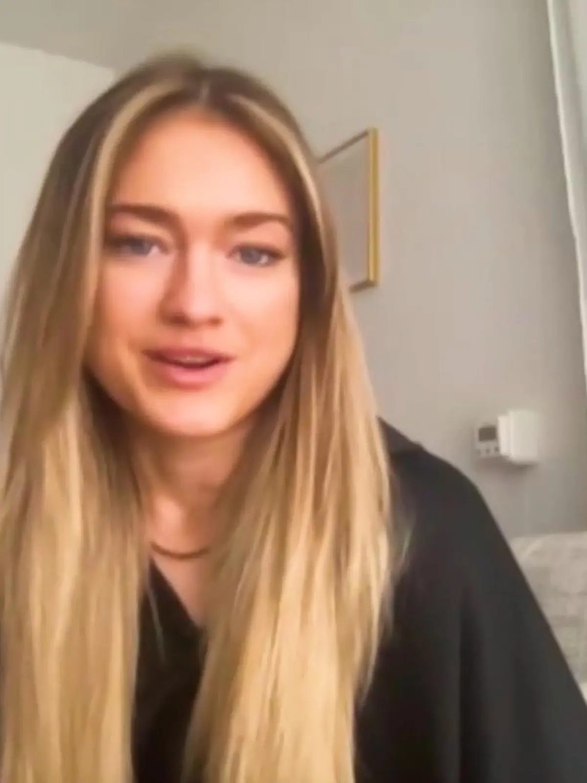 Viele Bachelor-Fans fühlen sich durch Jana-Marias Eifersucht ein Jahr zurückversetzt: Mimi Gwozdz ging es damals nämlich ähnlich. Auch sie konnte ihre Eifersucht vor Ex-Bachelor Niko Griesert nicht zurück halten. Jetzt hat sie Tipps an Jana-Maria Herz.