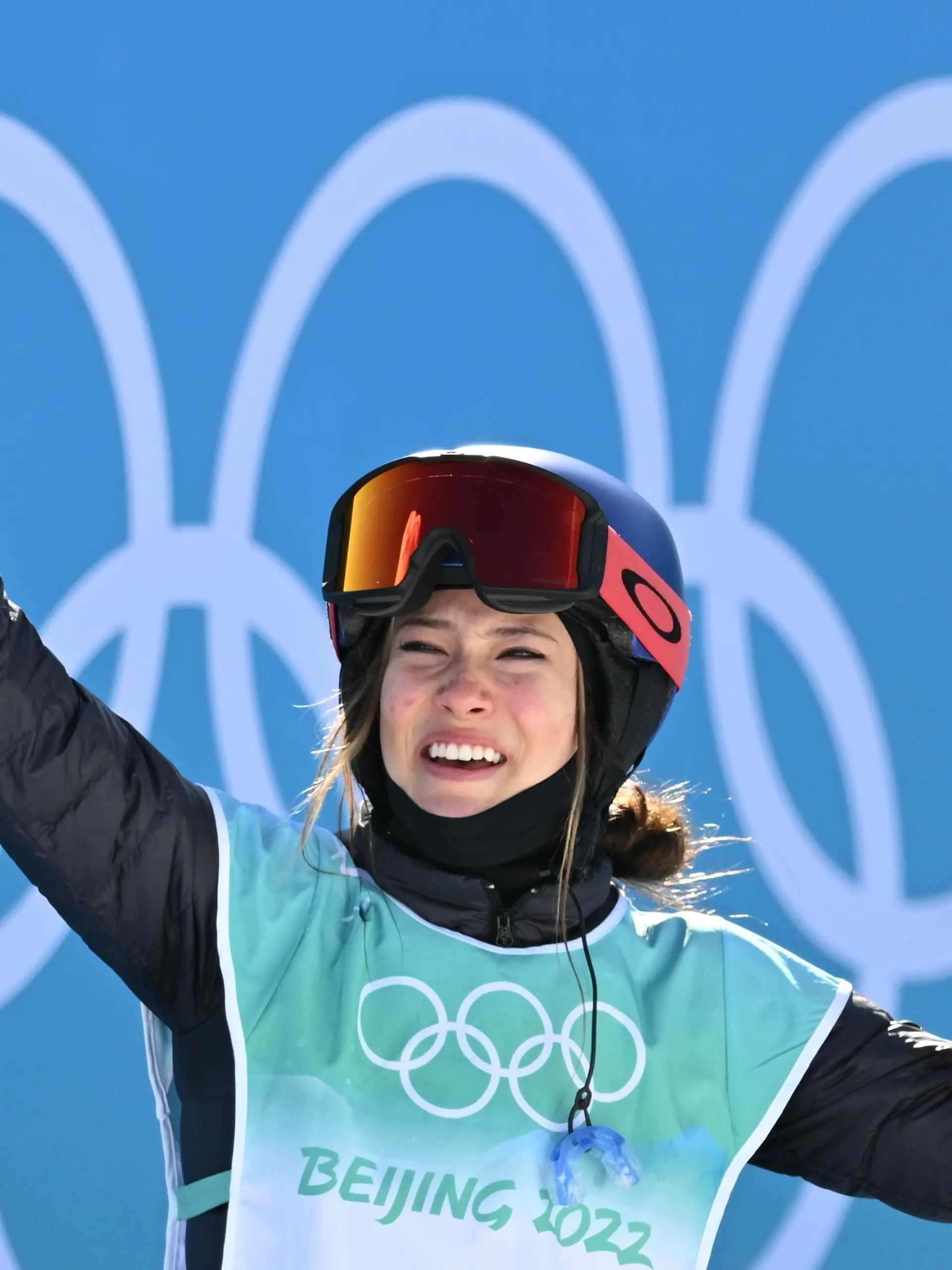 8107550 08.02.2022 China's Gu Ailing Eileen reacts after winning the gold medal in the freestyle skiing women's freeski big air final run during the Beijing 2022 Winter Olympic Games at Big Air Shougang in Beijing, China. Alexey Filippov / Sputnik