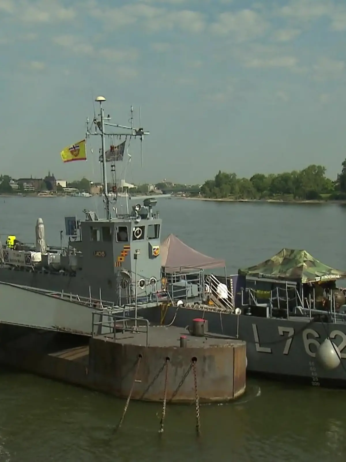 Bild zu: "Marineboot „Lachs“ in Bonn"
