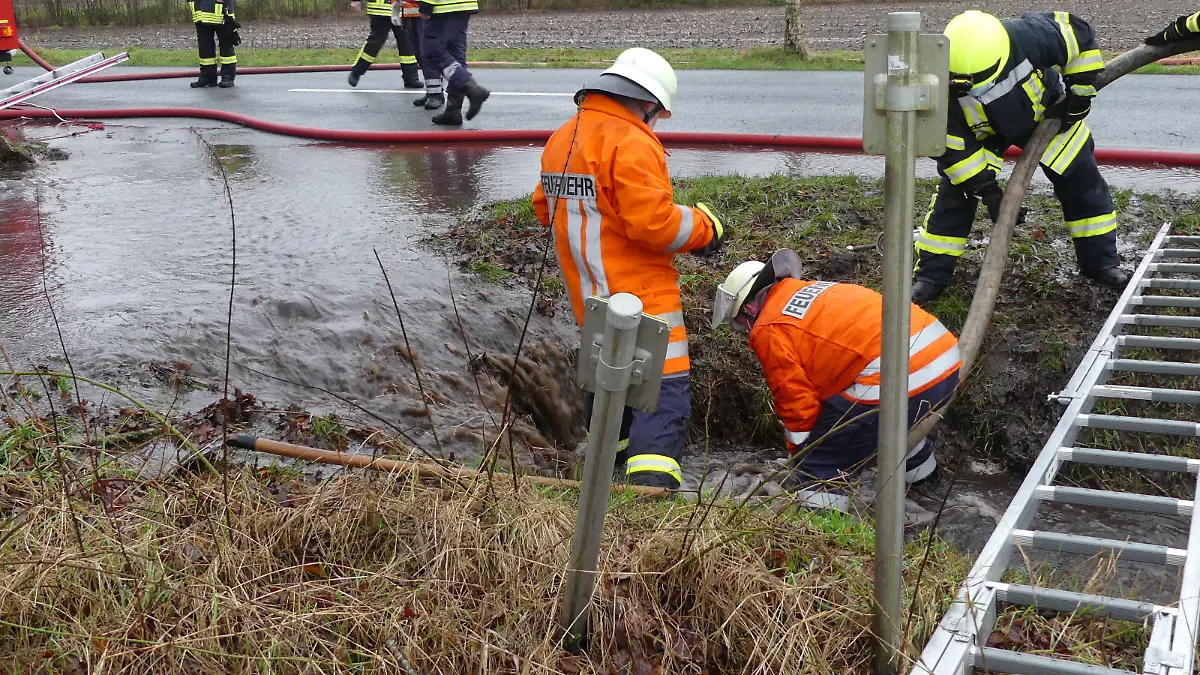Die Feuerwehr an der Einsatzstelle