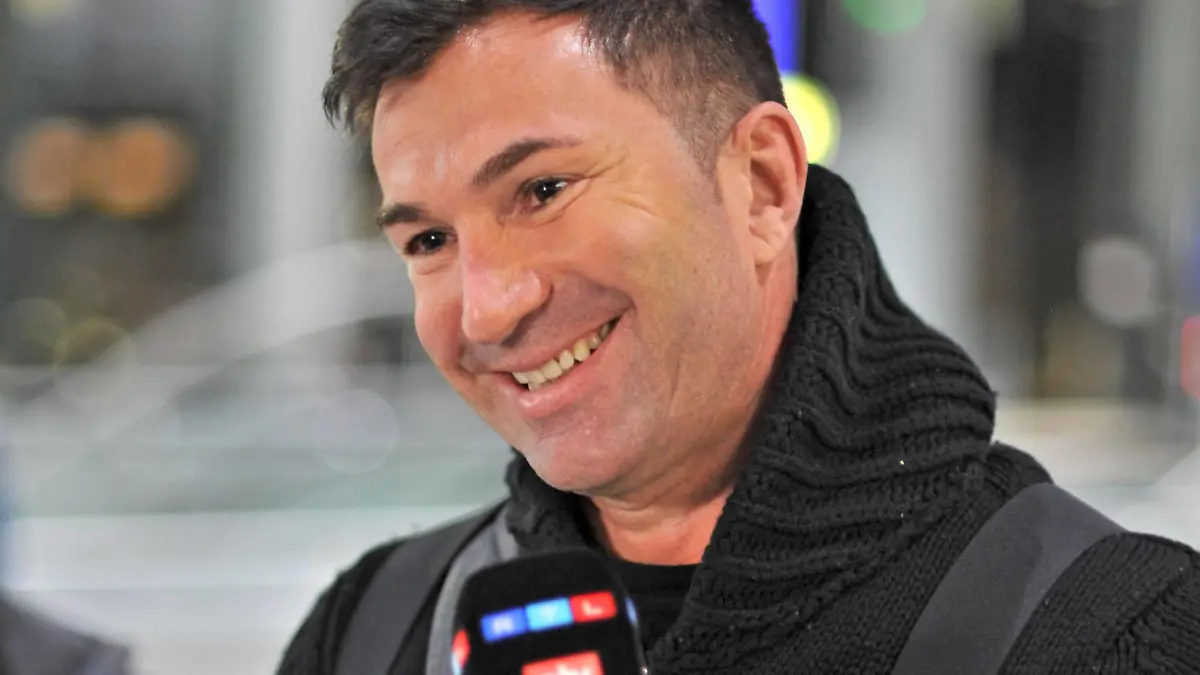  RTL - Dschungelcamp 2022. Lucas Cordalis anläßlich der Abreise der Kandidaten der RTL - Sendung Ich bin ein Star - holt mich hier raus zum Dschungel-Camp 2022 in Südafrika am 09.01.2022 auf dem Flughafen Frankfurt / Main. 20220109MWI6926 *** RTL Dschungelcamp 2022 Lucas Cordalis on the occasion of the departure of the candidates of the RTL program I am a star get me out of here to the jungle camp 2022 in South Africa on 09 01 2022 at Frankfurt Main Airport 20220109MWI6926