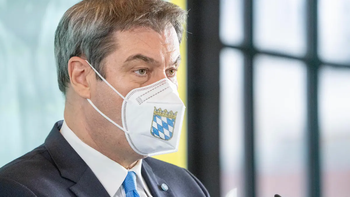 Winterklausur AUFBRUCH22 der CSU im Bundestag - Winterklausur AUFBRUCH22 der CSU im Bundestag - Dr. Markus Söder, Ministerpräsident des Freistaats Bayern und Vorsitzender der CSU bei seiner Ankunft am zweiten Tag der KlausurtagungWinterklausur AUFBRUCH22 der CSU im Bundestag - Winterklausur AUFBRUCH22 der CSU im Bundestag - Dr. Markus Söder, Ministerpräsident des Freistaats Bayern und Vorsitzender der CSU bei seiner Ankunft am zweiten Tag der Klausurtagung, 