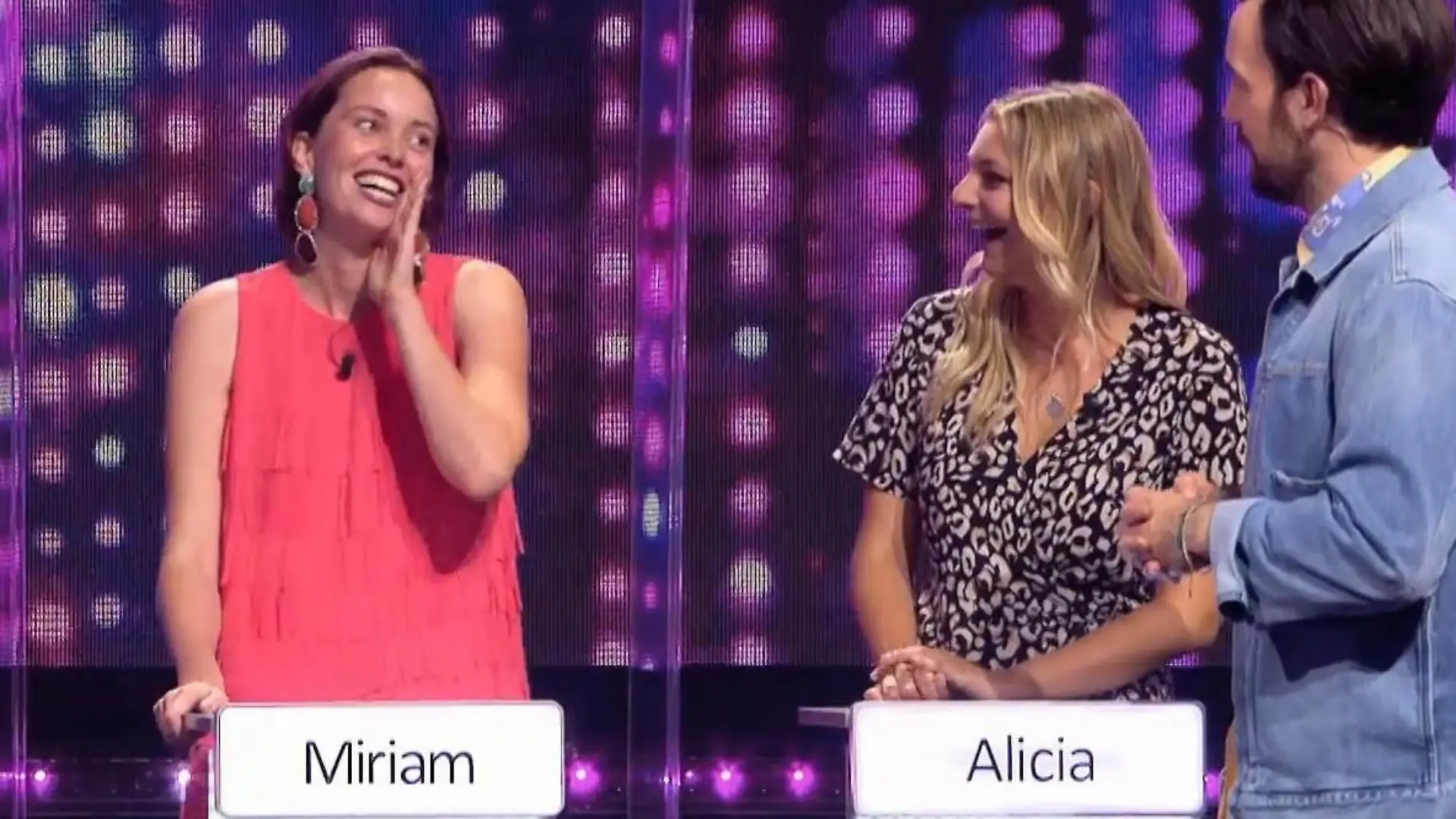 Kandidatin Miriam klärt ihren Scherz auf: "Spaß!" Take Me Out: Single-Mann Markus erleichtert