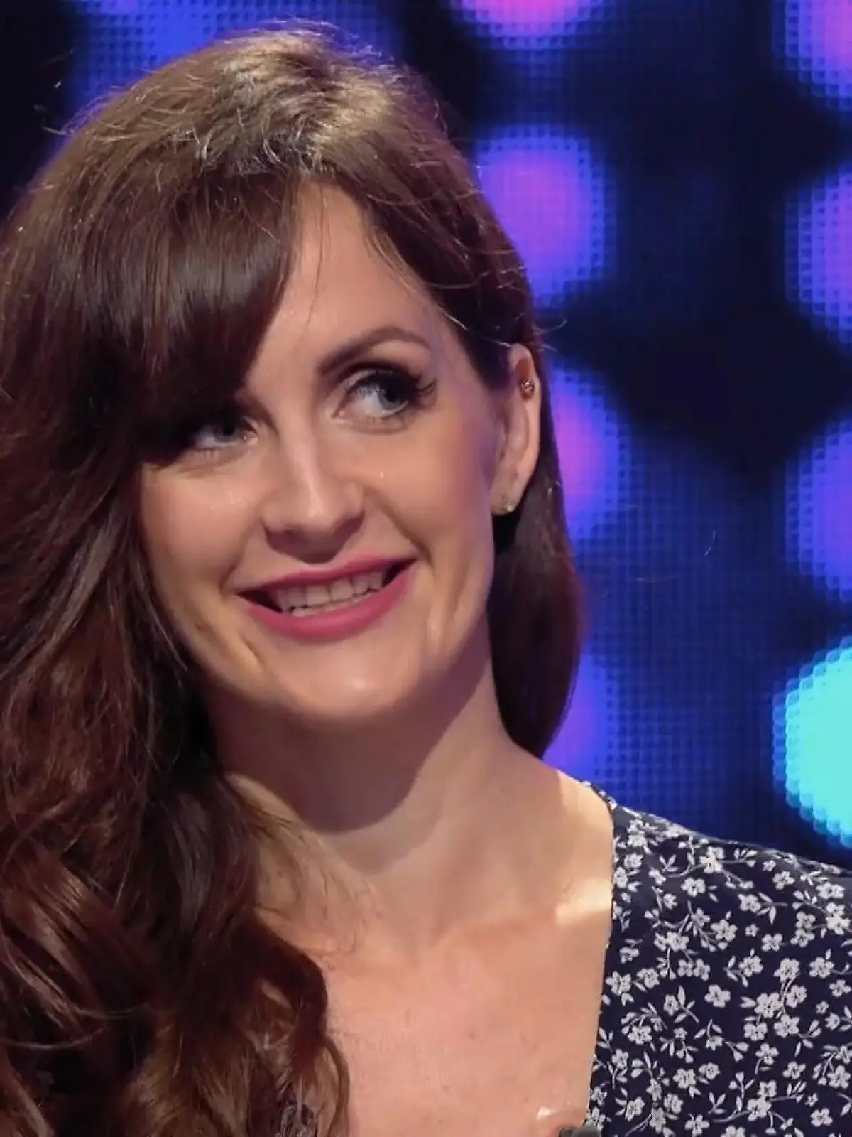 Whaaat? Die neue "Take Me Out"-Staffel hat kaum richtig angefangen, da haut eine der Single-Ladys schon ein ganz besonders delikates Detail aus ihrem Privatleben raus. Kanadierin Jess führt nämlich eine Sexliste, wie sie im Video erzählt.
