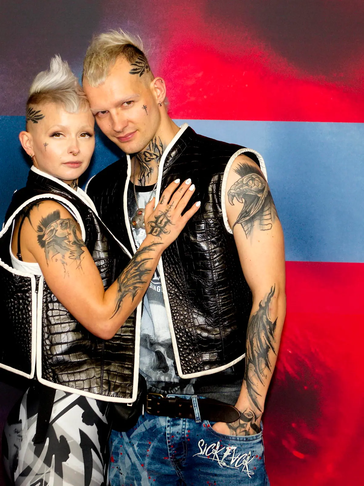  93/ Edith und Eric Stehfest, 9 TAGE WACH , Roter Teppich zur Premiere des ProSieben-Blockbuster am 15.03.2020 im TV nach dem gleichnamigen Buch von Eric Stehfest, Zoo Palast, Berlin, 08.03.2020, Berlin Deutschland, germany *** 93 Edith and Eric Stehfest, 9 TAGE WACH , red carpet for the premiere of the ProSieben blockbuster on 15 03 2020 on TV after the book of the same name by Eric Stehfest, Zoo Palast, Berlin, 08 03 2020, Berlin Germany, germany Copyright: xPOP-EYE/ChristianxBehringx POP-EYE_RT_15001176