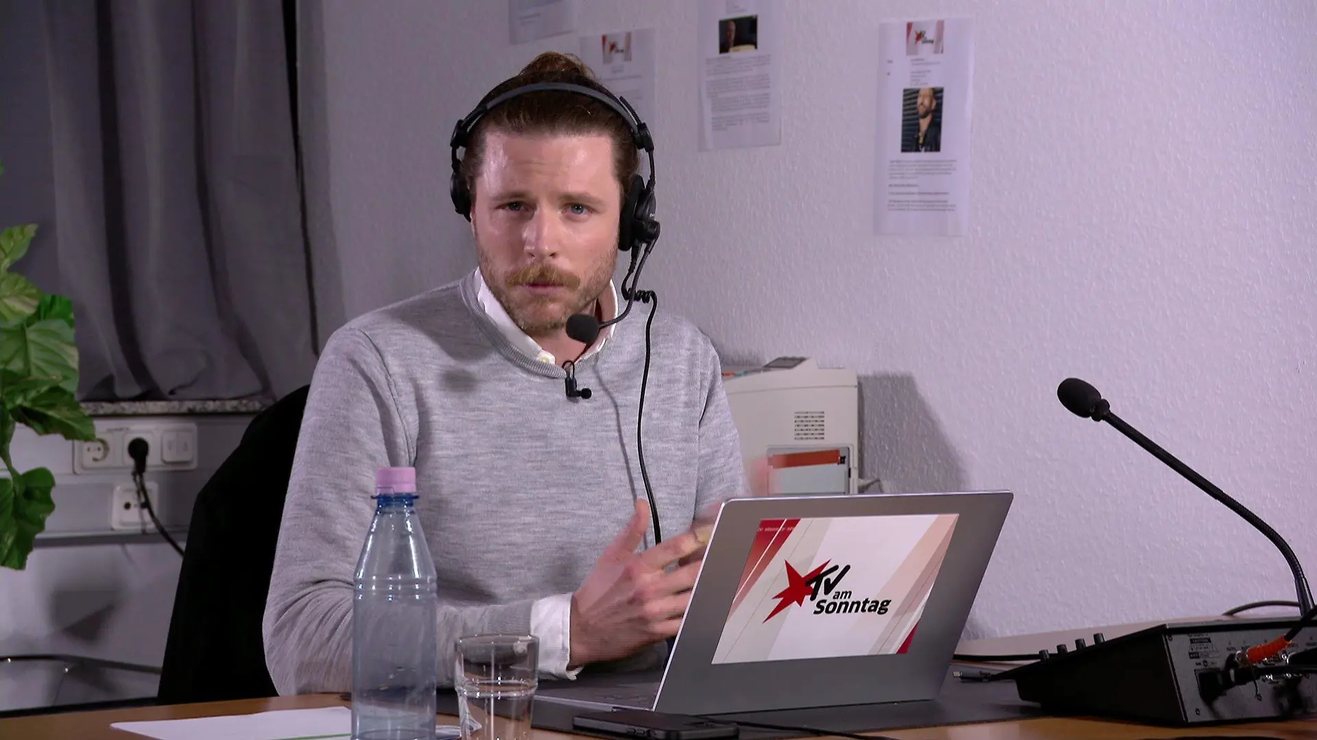 Faktenchecker: Andreas Greuel vom RTL-Verifizierungsteam im Einsatz