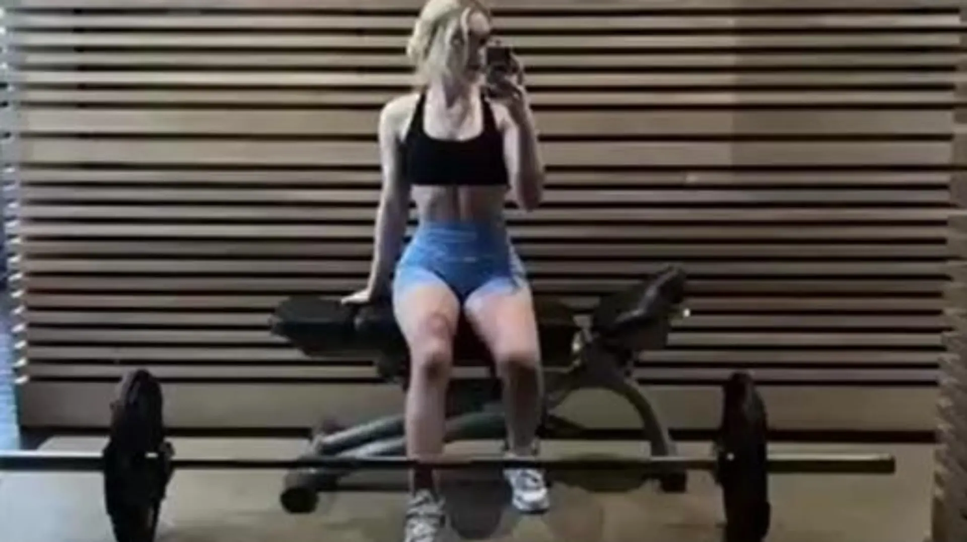 Jaz Elle Agassi