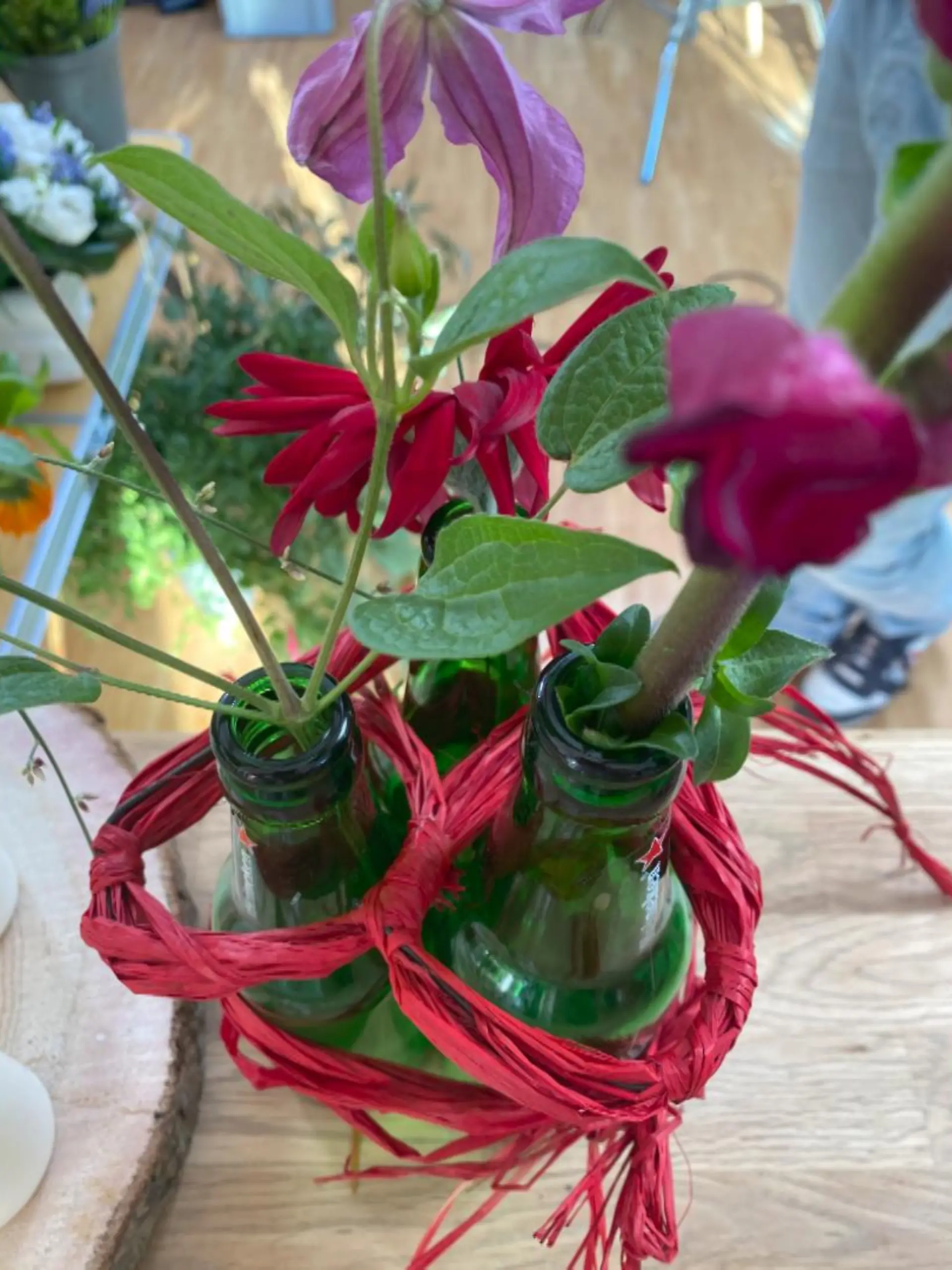 Valentins-Geschenk mit drei Bierflaschen