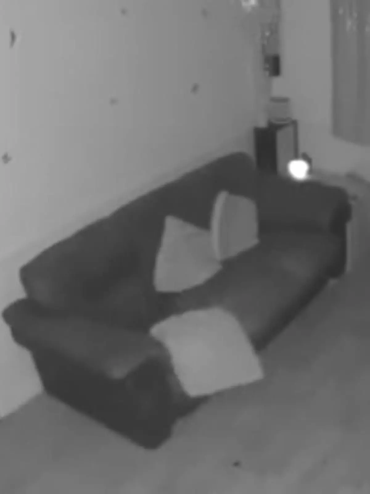 Bild zu: "Ist hier ein Poltergeist am Werk?"