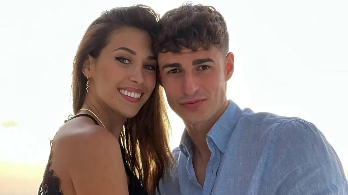 Kepa Arrizabalaga und Andrea Martinez.