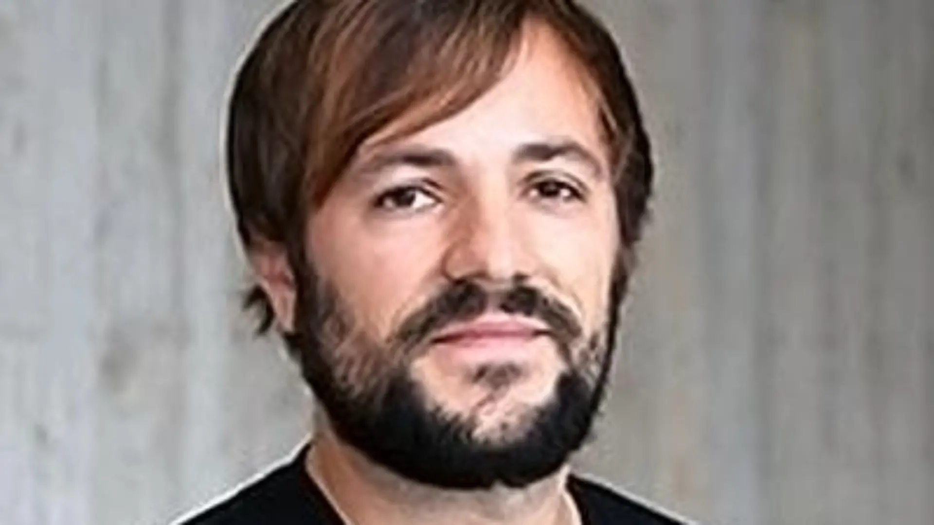 Tobias Arenz.