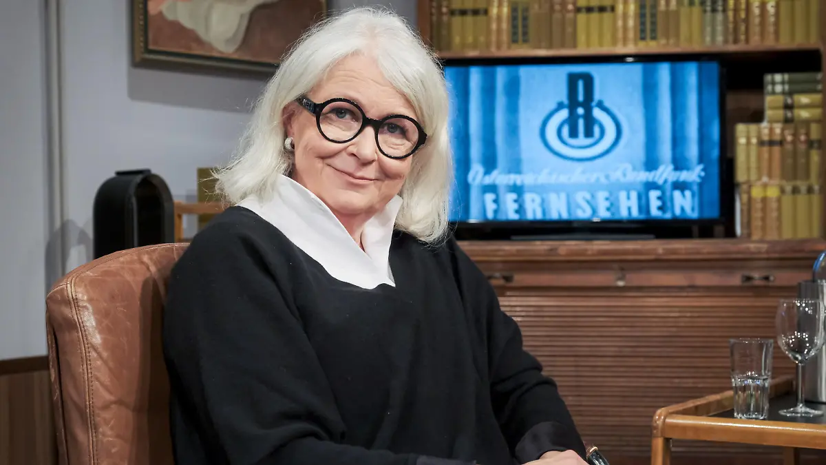 "Willkommen Österreich mit Stermann & Grissemann" Im Bild: Heidi Kastner. SENDUNG: ORF eins - DI - 02.11.2021 - 22:00 UHR. Foto: ORF/Hans Leitner. - 20211102_PD1620